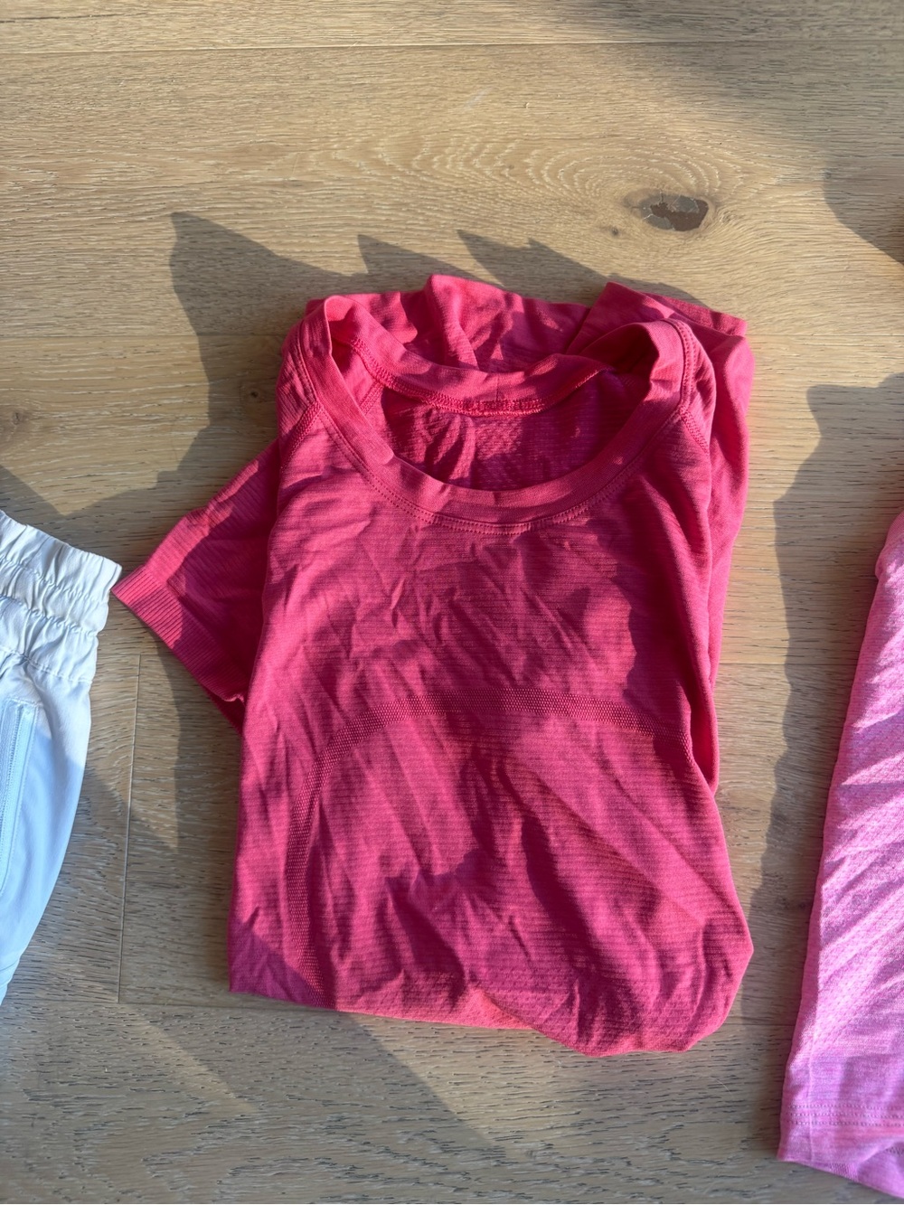 Lululemon hot pink swiftly tech tee